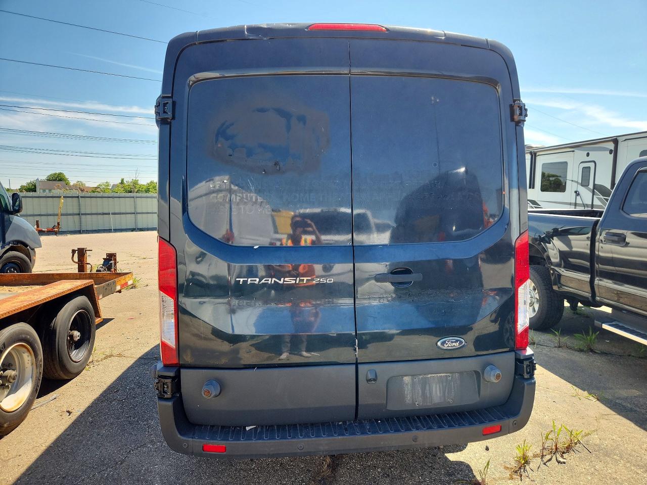 2015 FORD TRANSIT