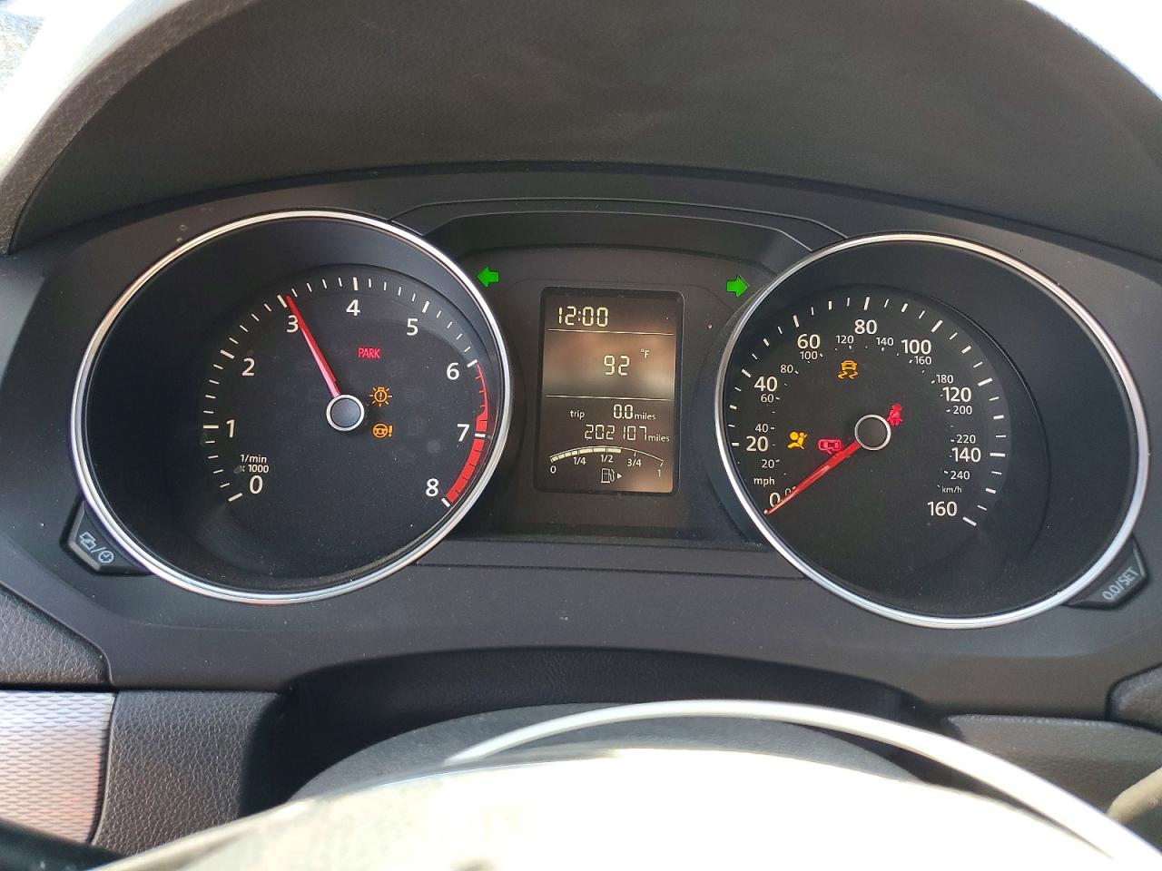 2016 VOLKSWAGEN JETTA
