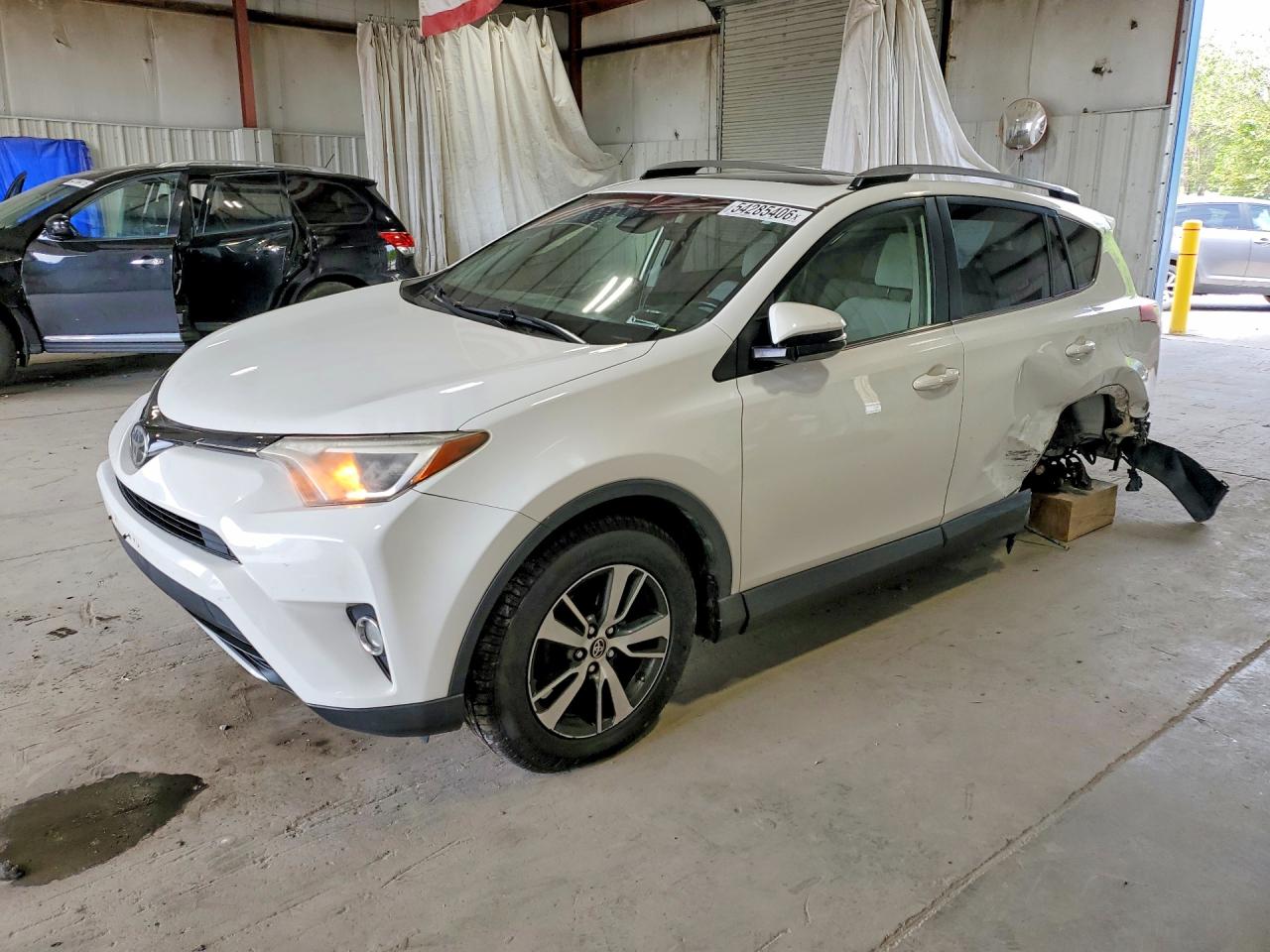 2017 TOYOTA RAV4