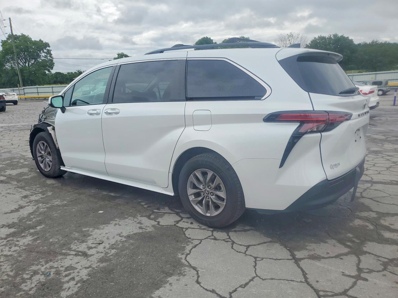 2022 TOYOTA SIENNA