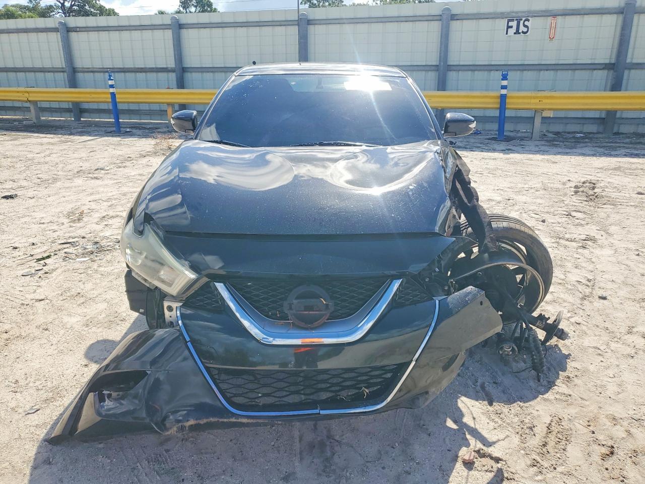 2017 NISSAN MAXIMA