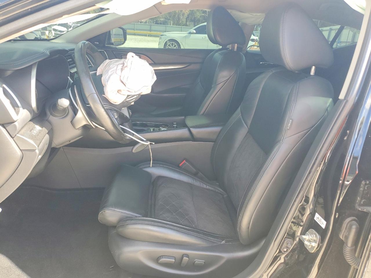 2017 NISSAN MAXIMA