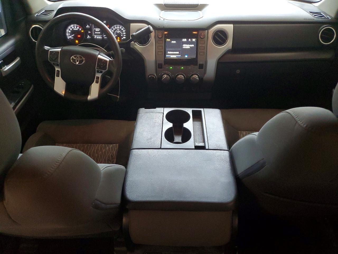 2018 TOYOTA TUNDRA