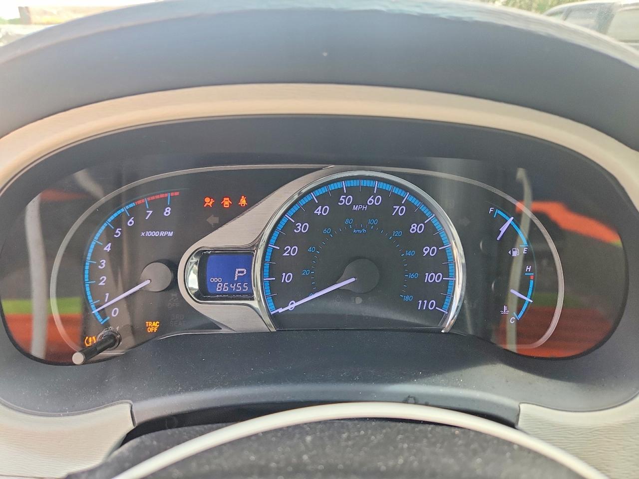 2014 TOYOTA SIENNA