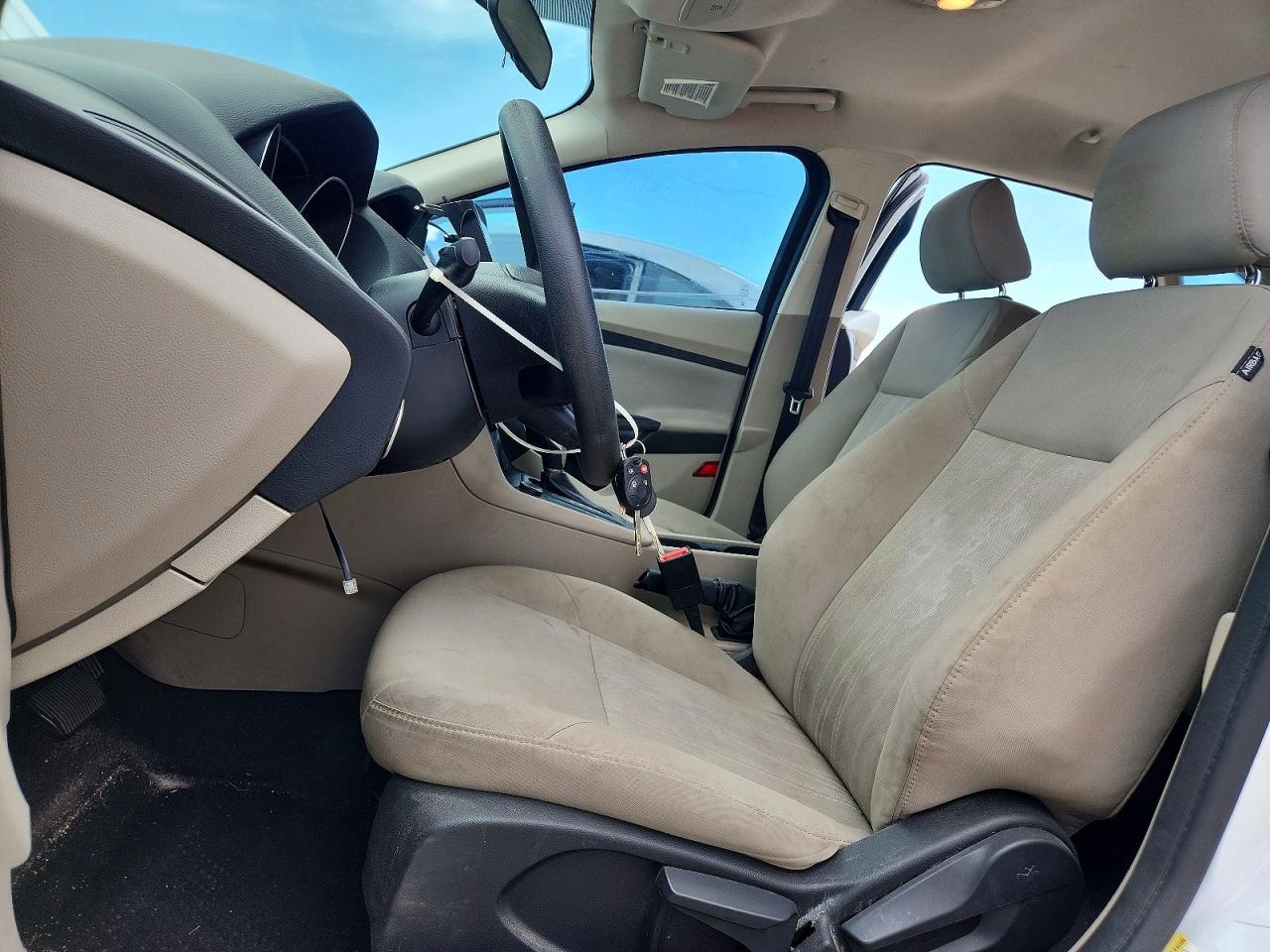 2017 FORD FOCUS