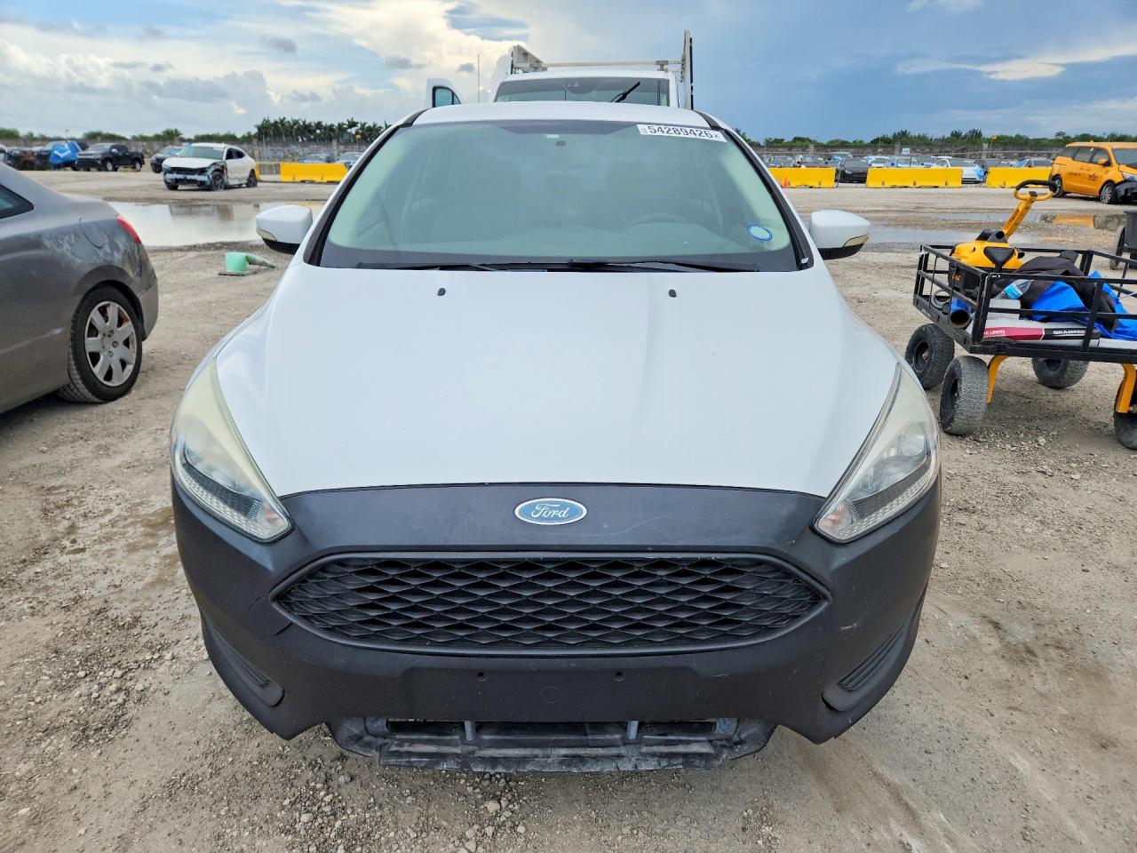 2017 FORD FOCUS
