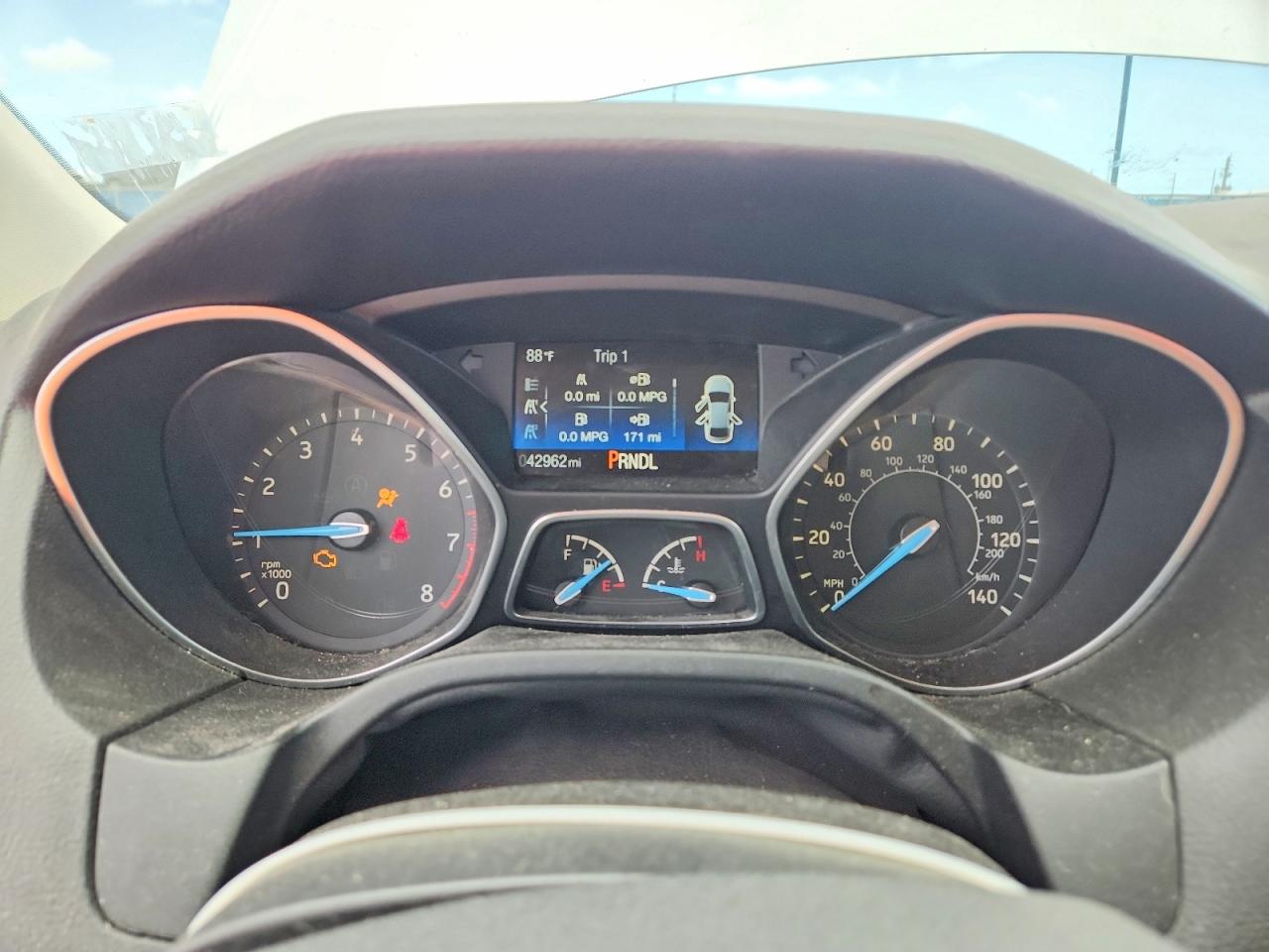 2017 FORD FOCUS