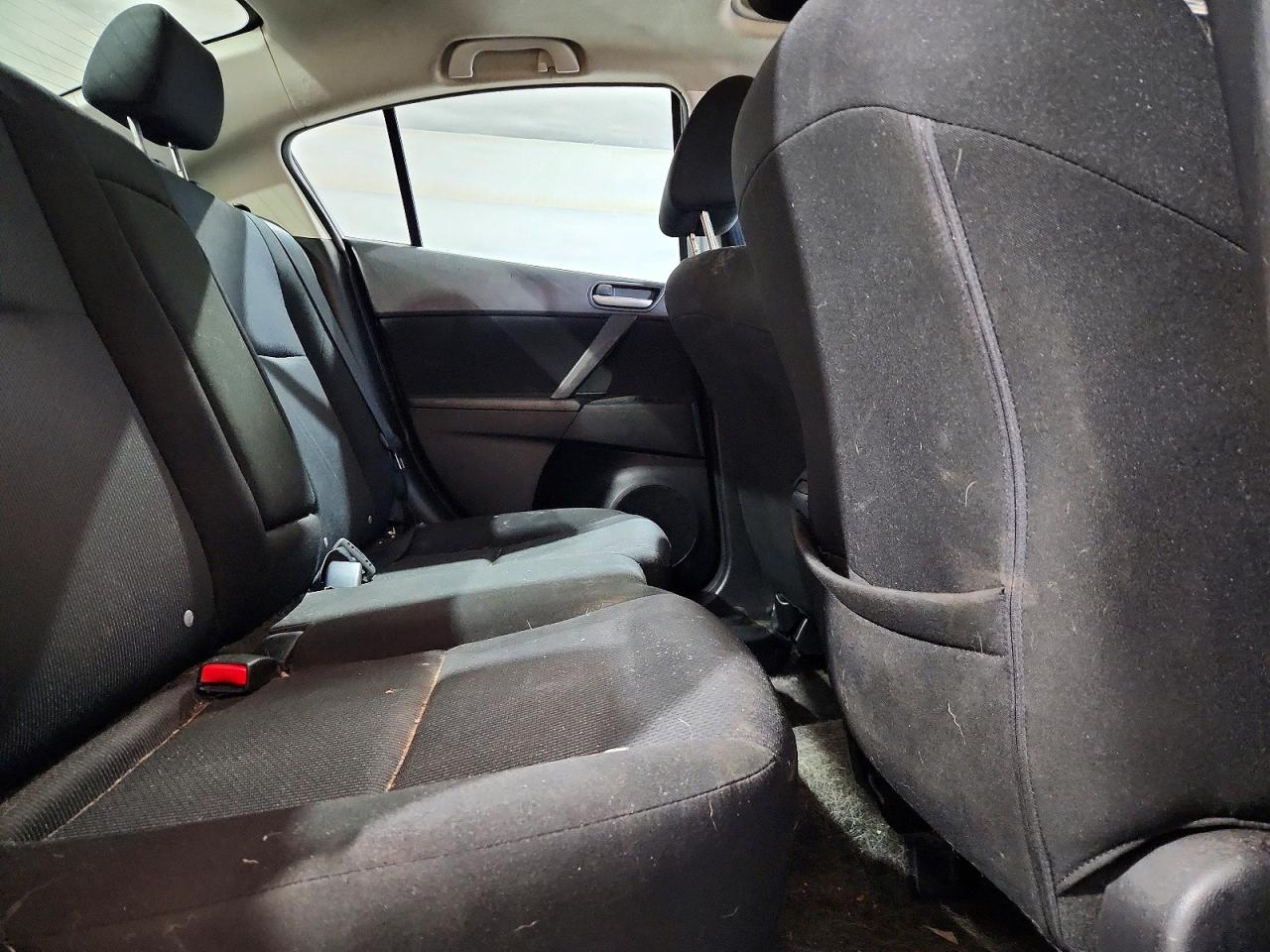 2010 MAZDA 3