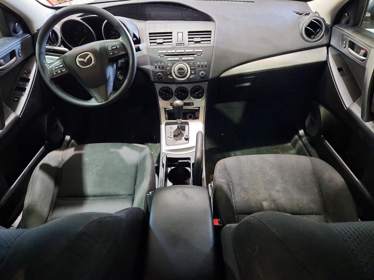 2010 MAZDA 3