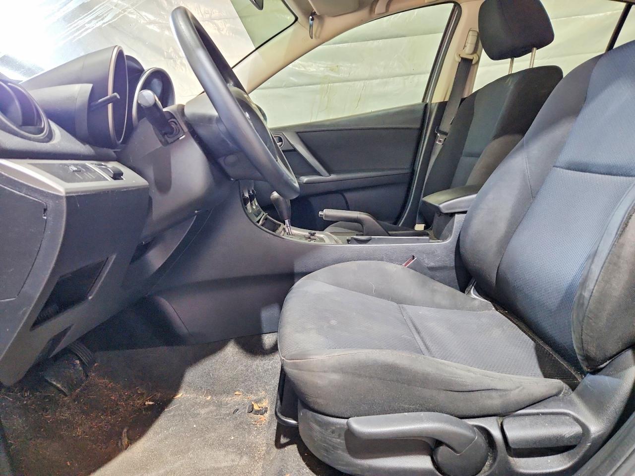 2010 MAZDA 3