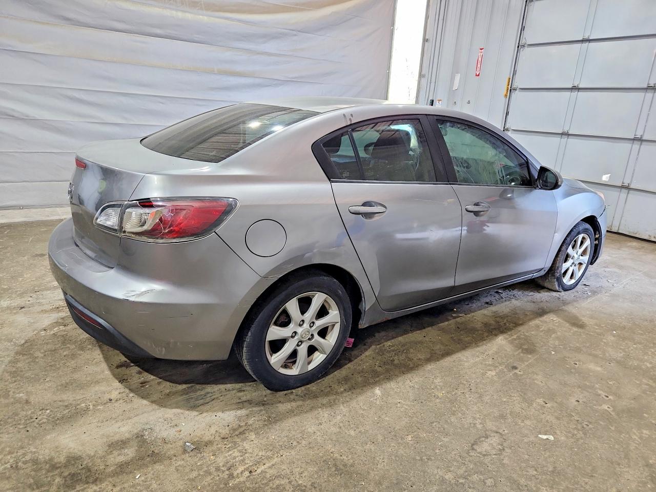 2010 MAZDA 3