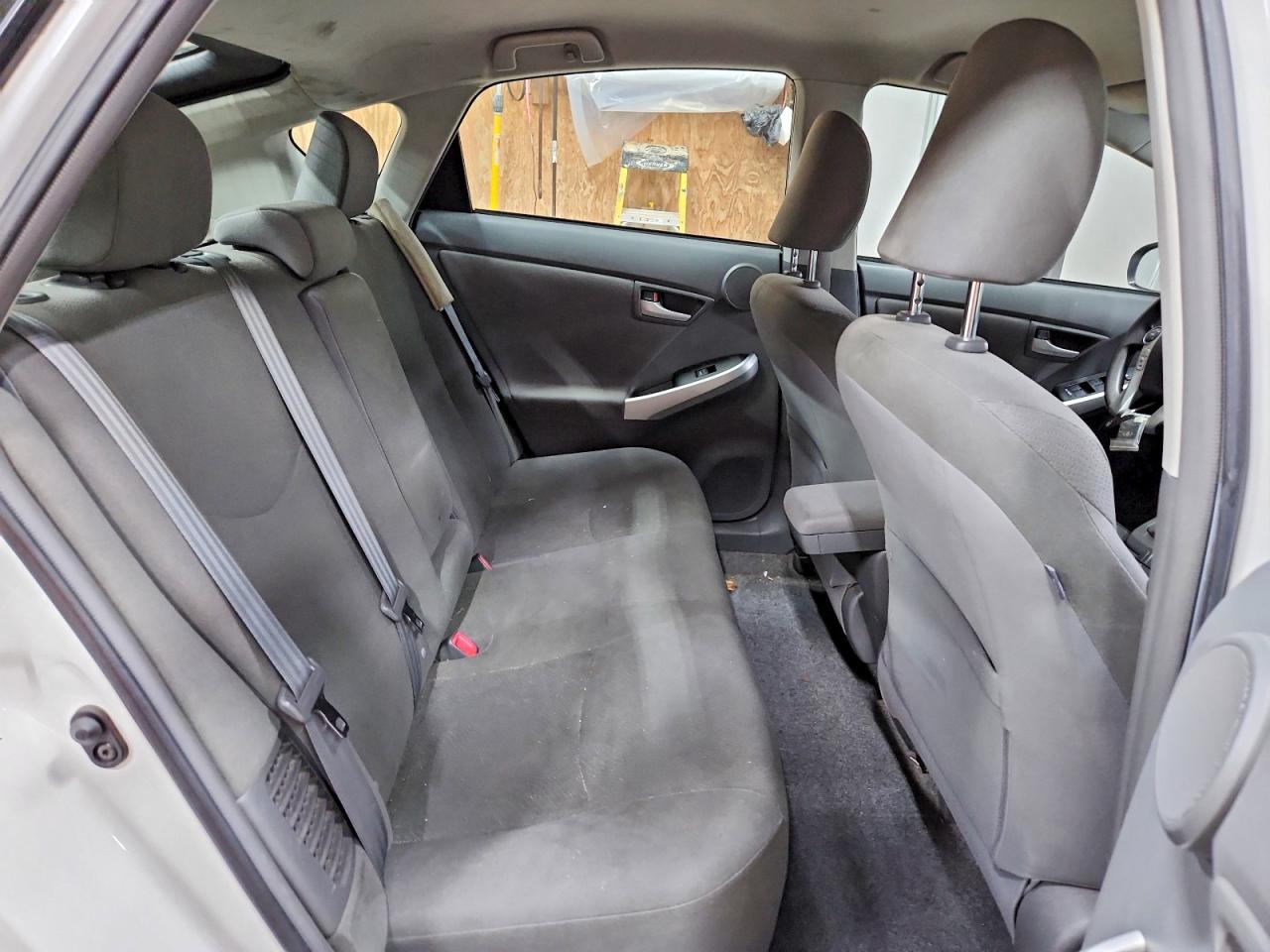 2011 TOYOTA PRIUS