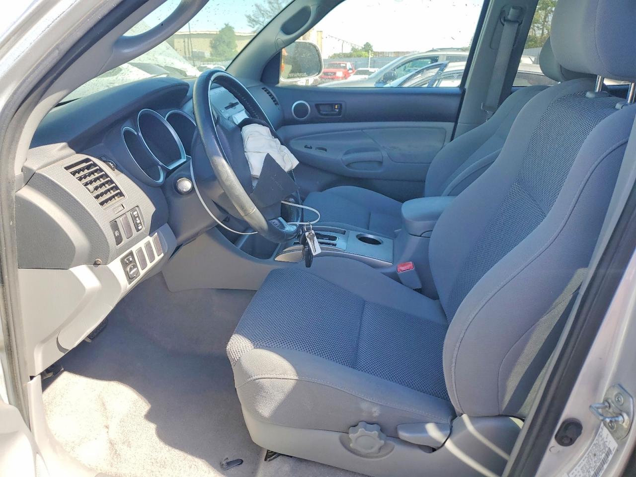 2005 TOYOTA TACOMA