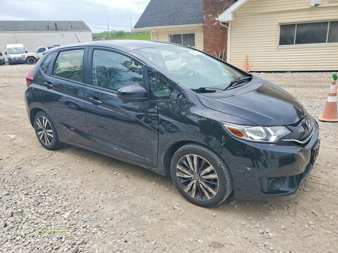 2017 HONDA FIT