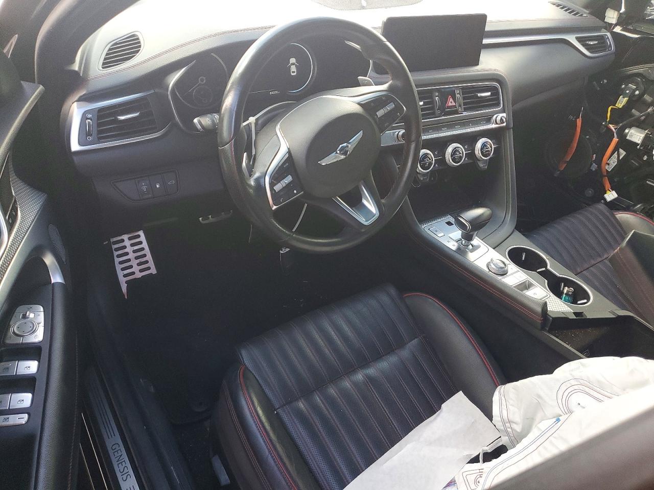 2023 GENESIS G70