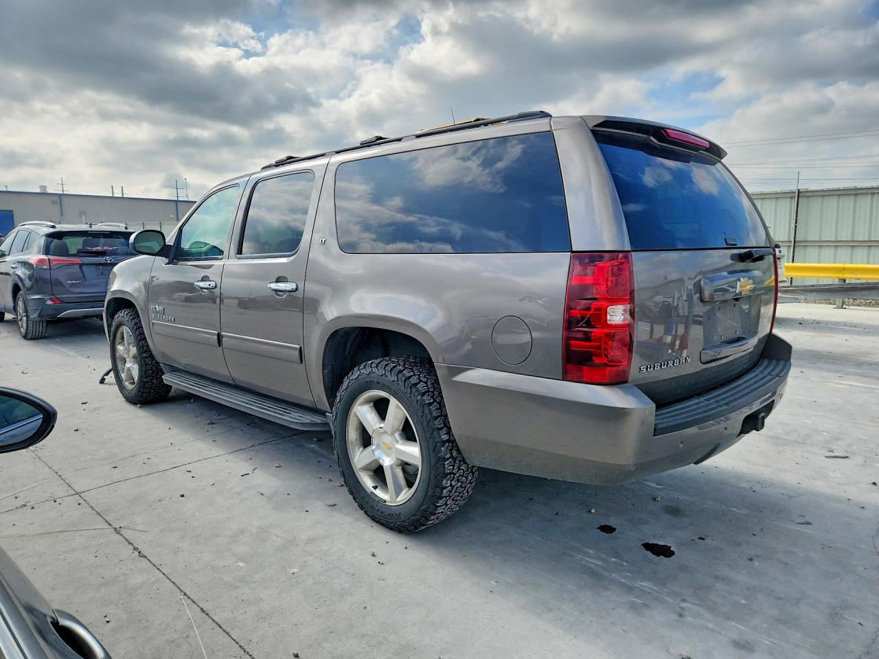 2014 CHEVROLET SUBURBAN