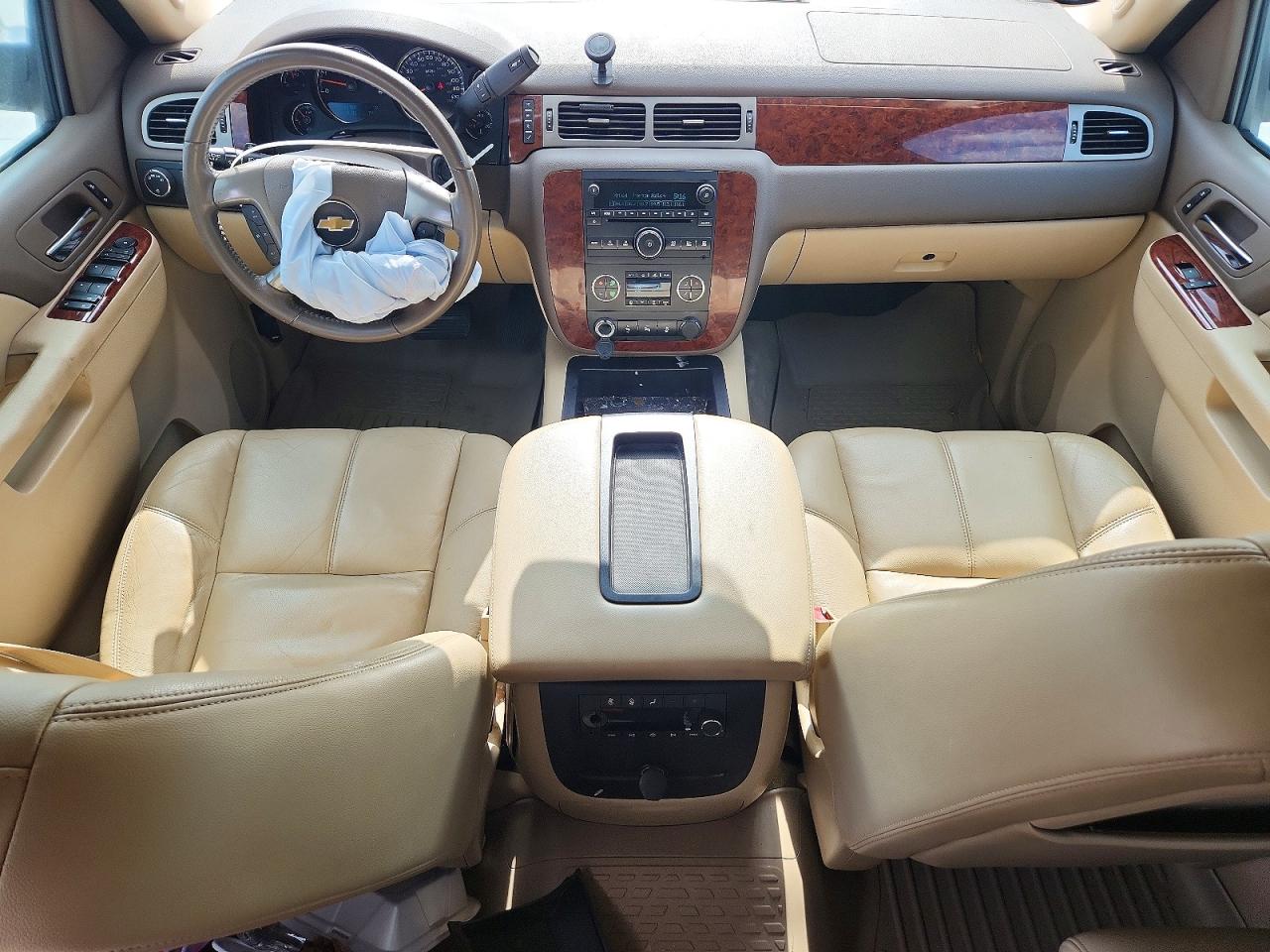 2014 CHEVROLET SUBURBAN
