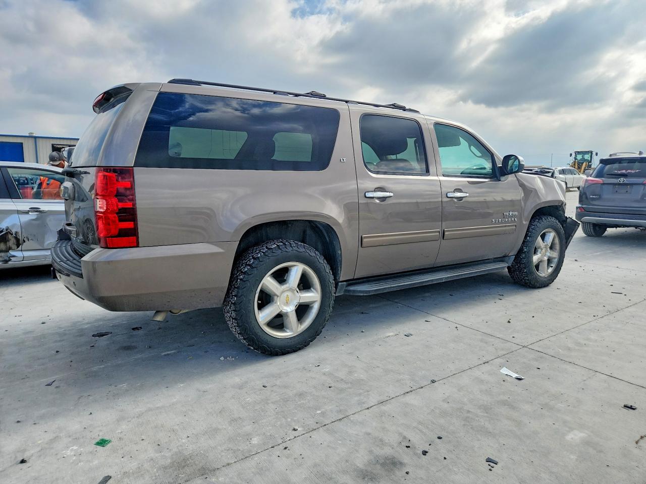 2014 CHEVROLET SUBURBAN