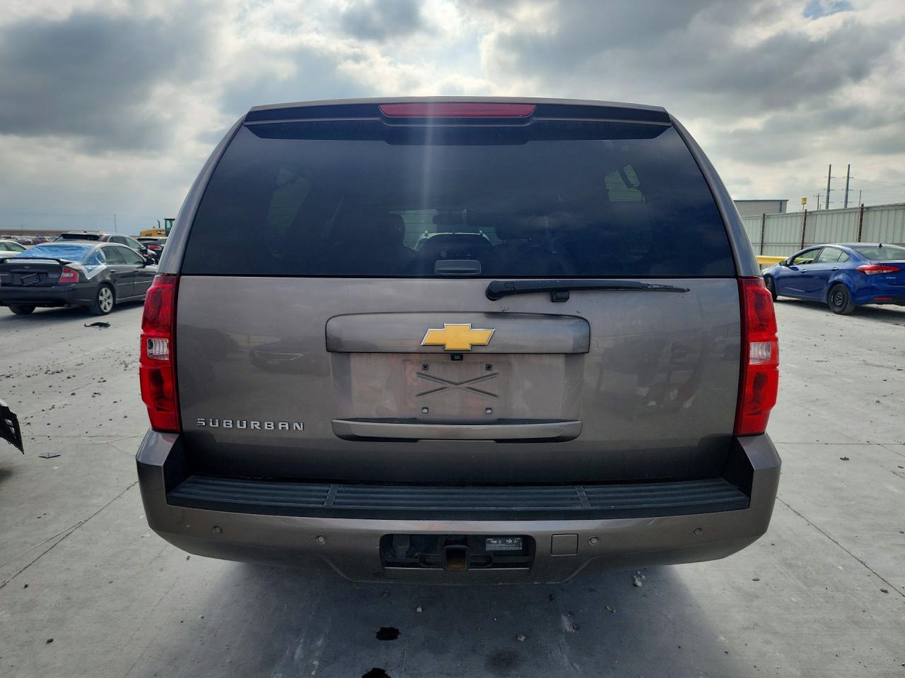 2014 CHEVROLET SUBURBAN
