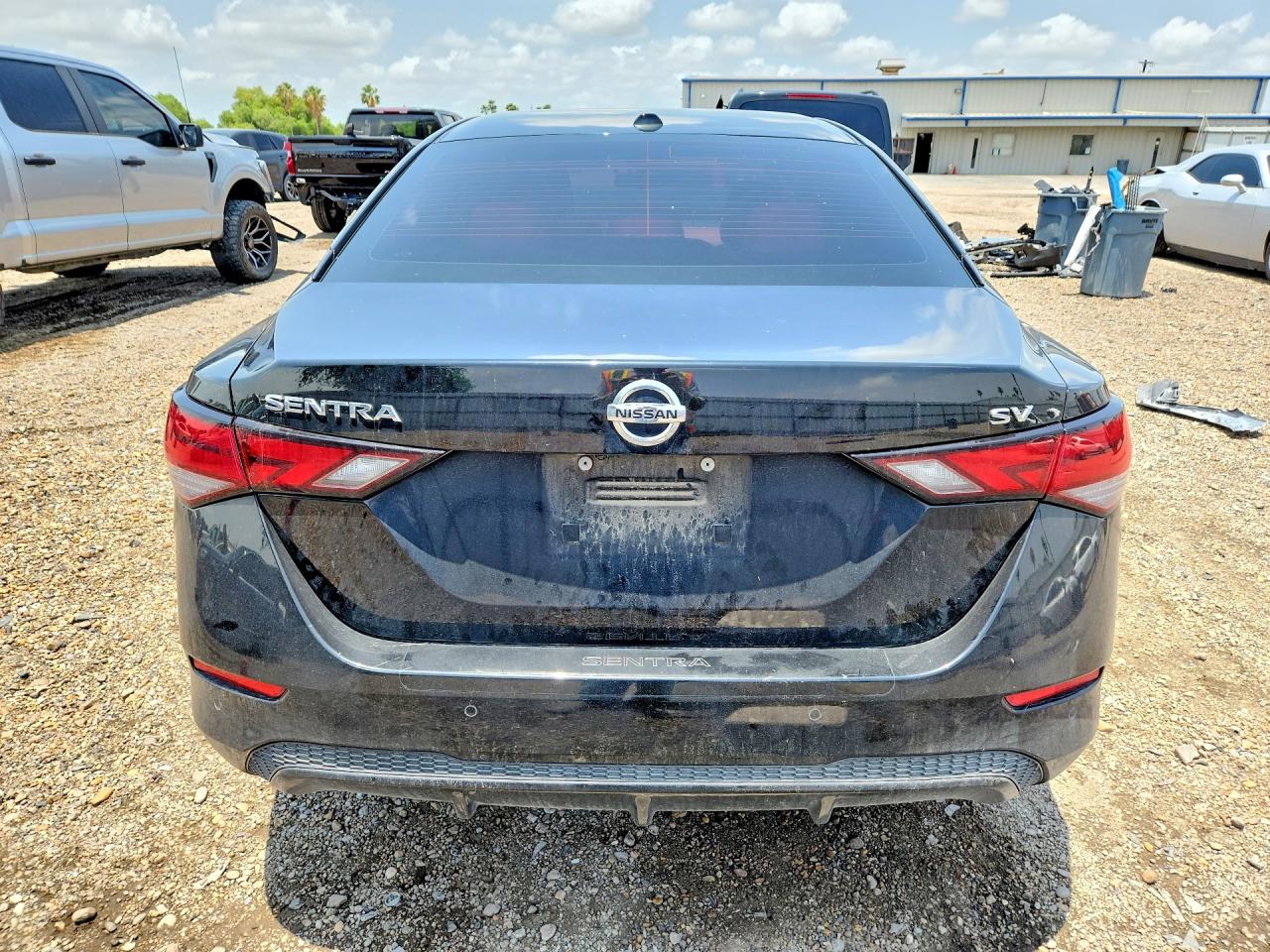 2022 NISSAN SENTRA