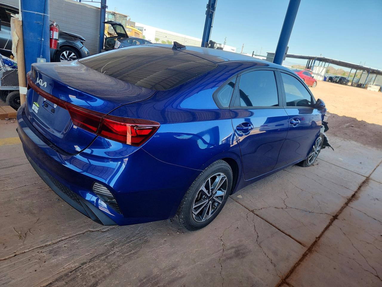 2023 KIA FORTE