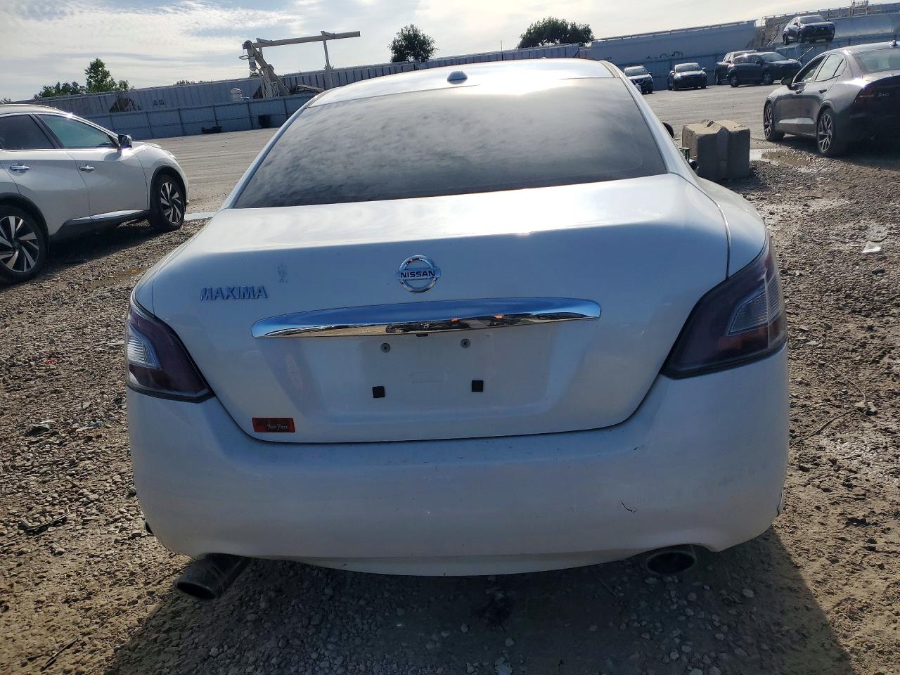 2014 NISSAN MAXIMA