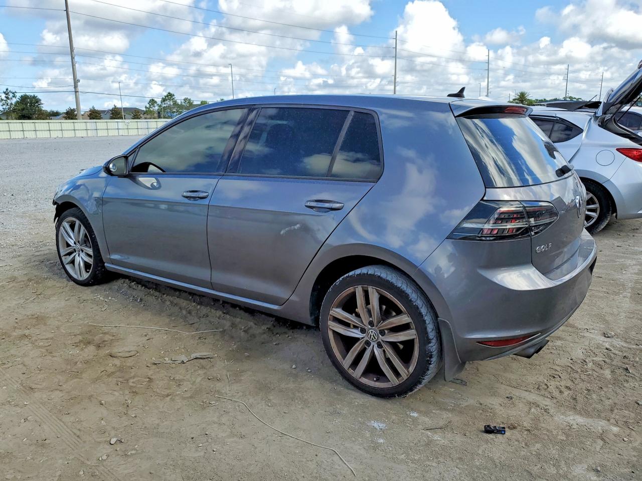 2015 VOLKSWAGEN GOLF