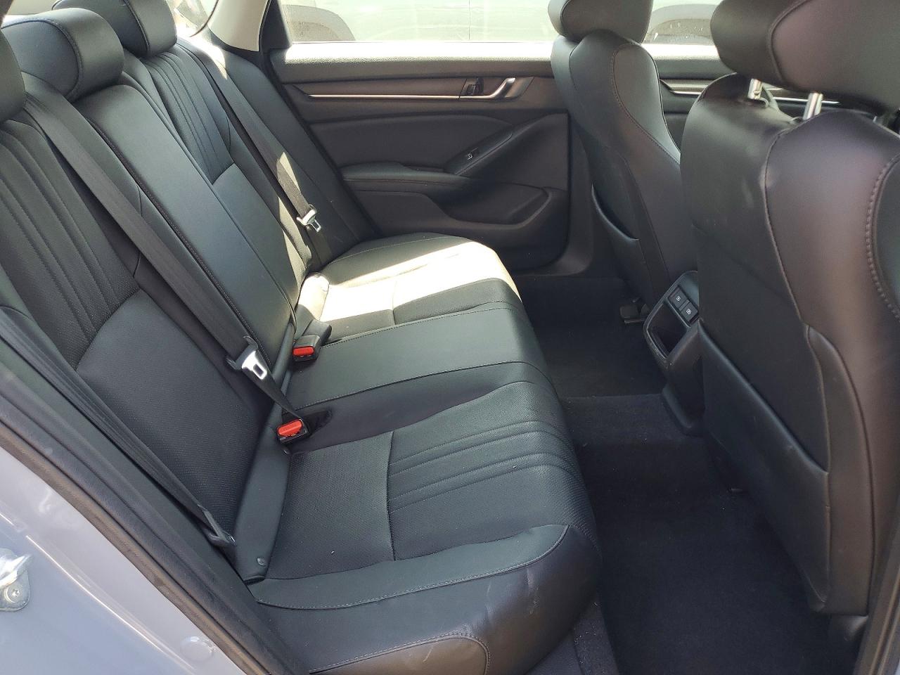 2021 HONDA ACCORD