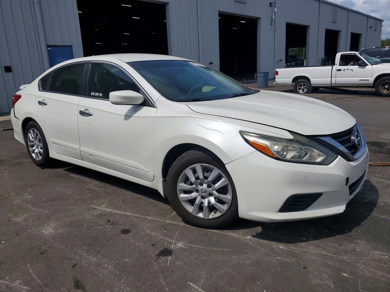 2017 NISSAN ALTIMA