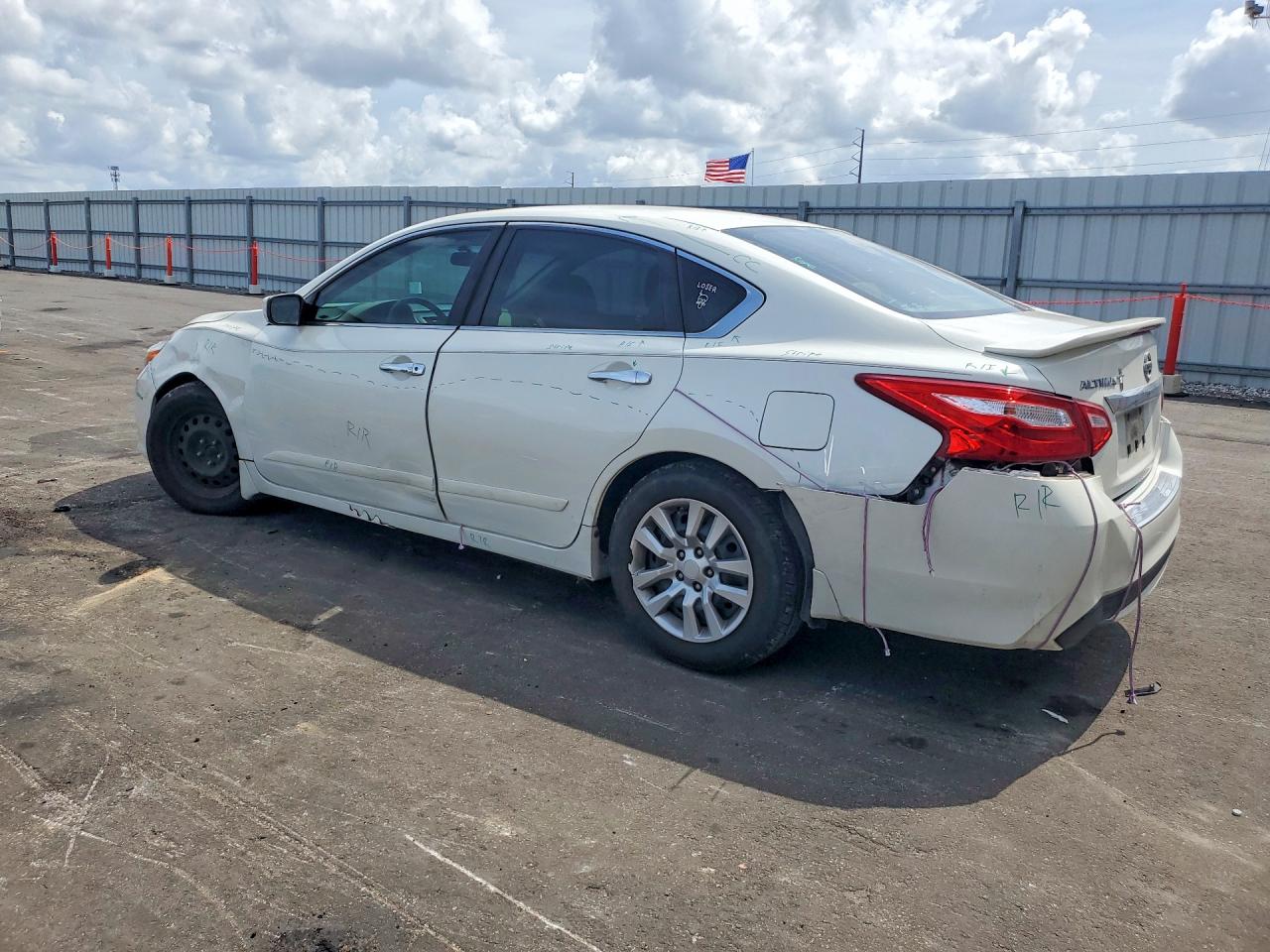 2017 NISSAN ALTIMA