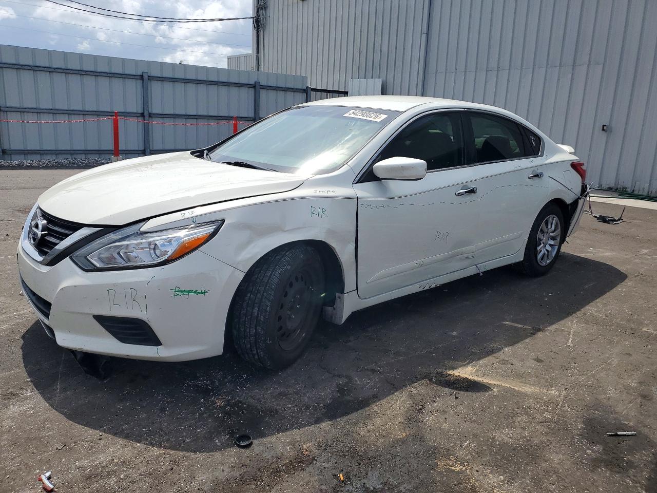 2017 NISSAN ALTIMA