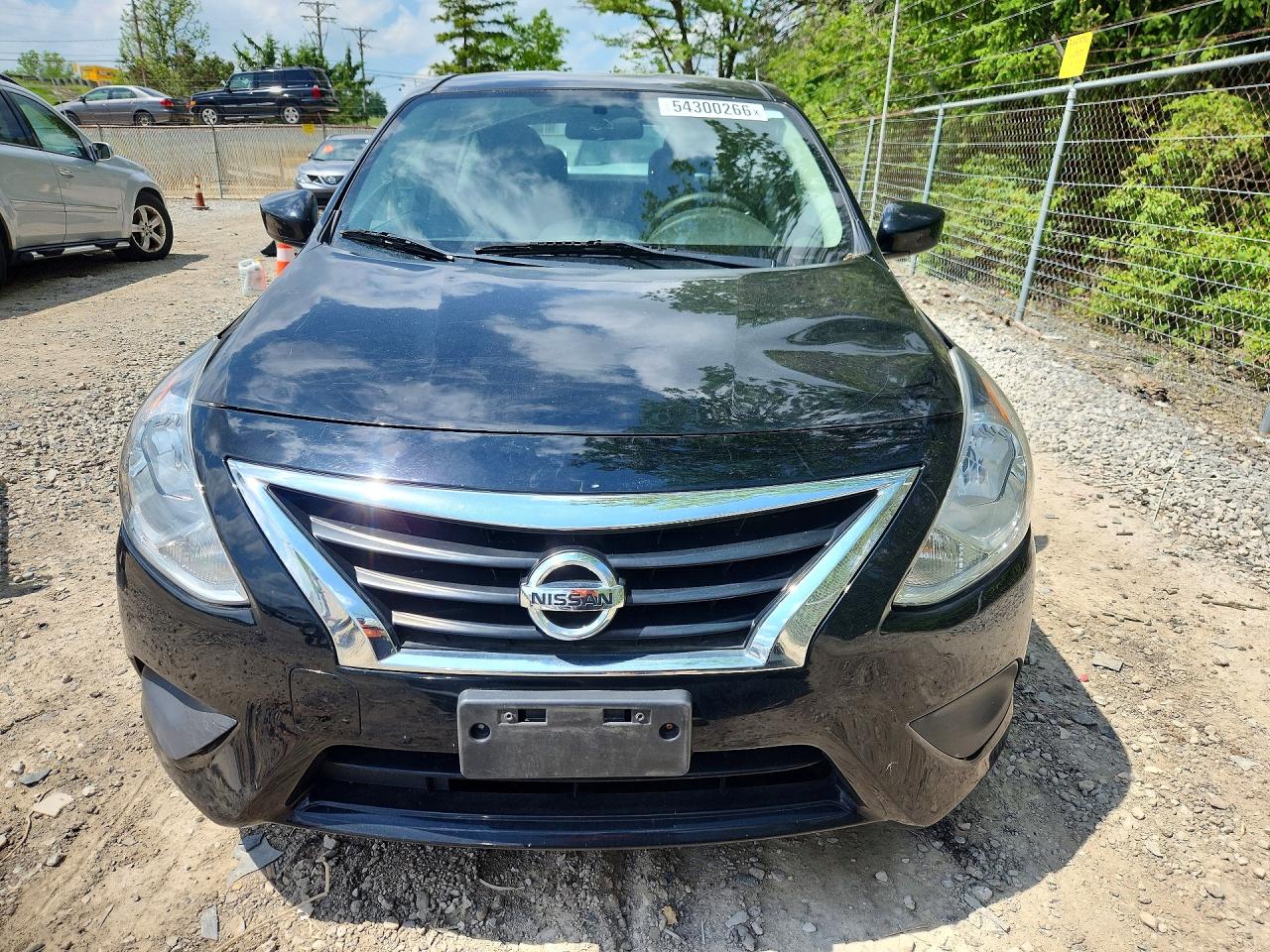 2018 NISS VERSA