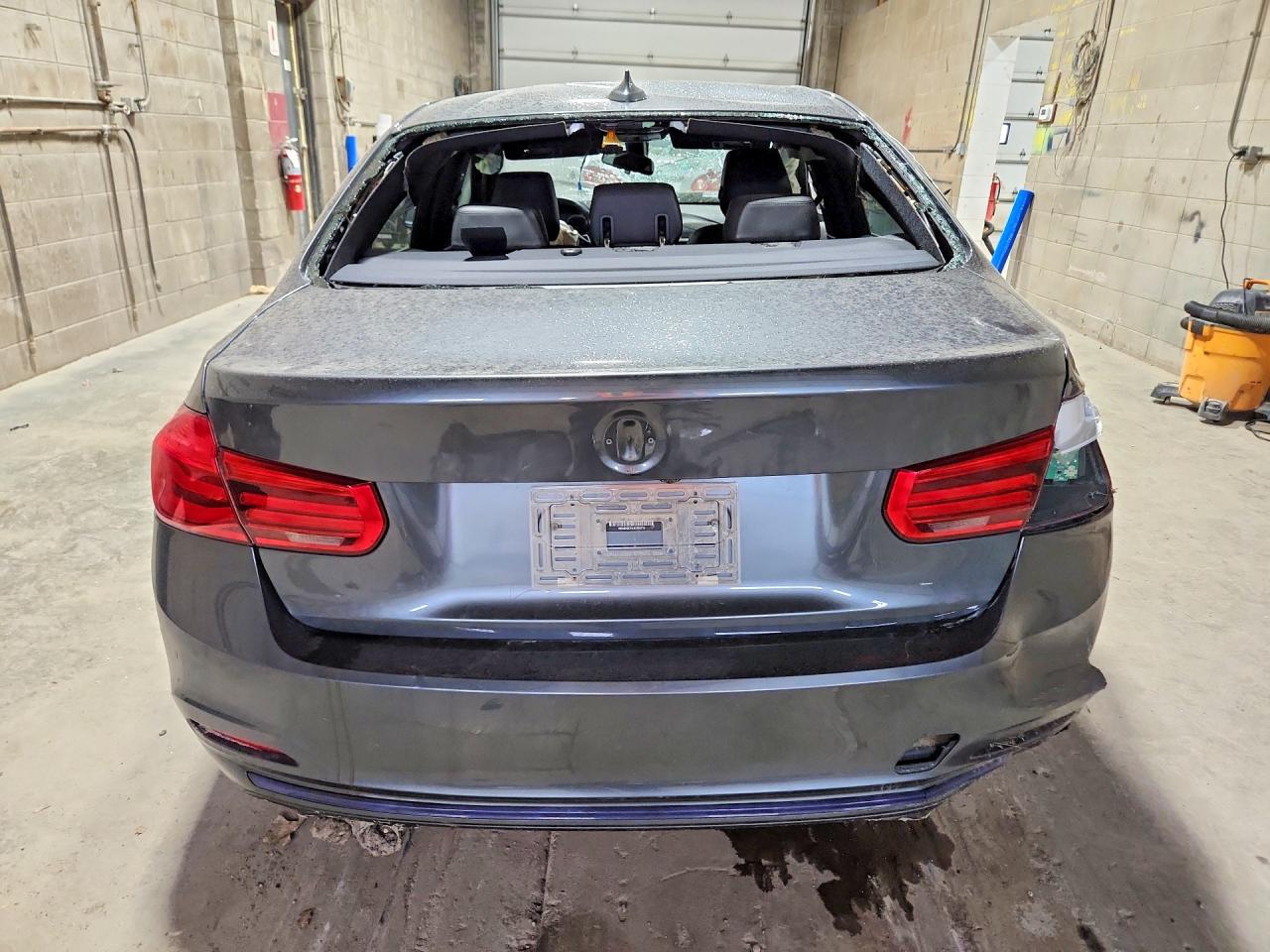 2018 BMW 3 SERIES