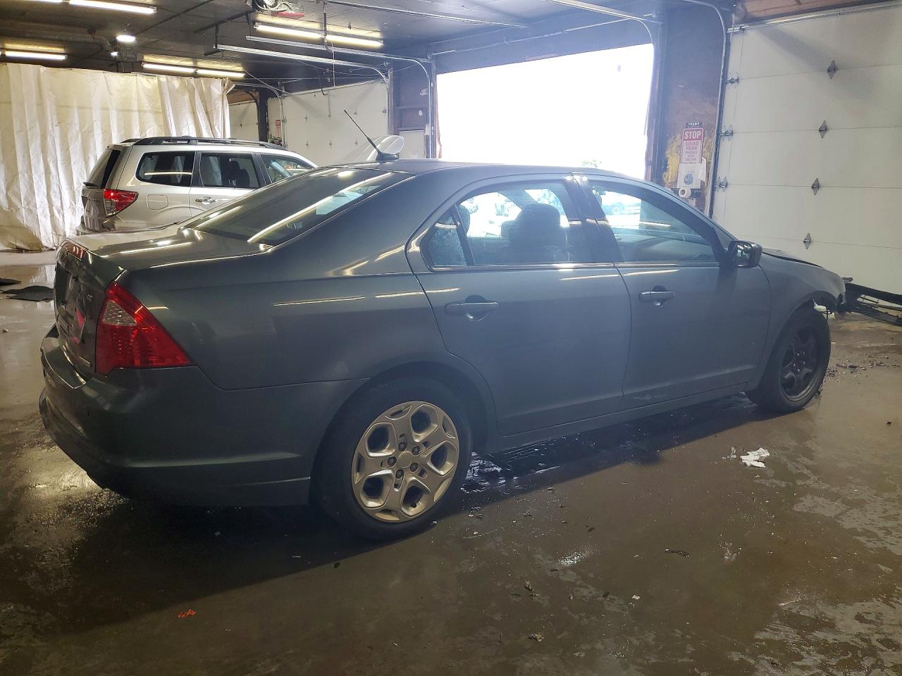 2011 FORD FUSION