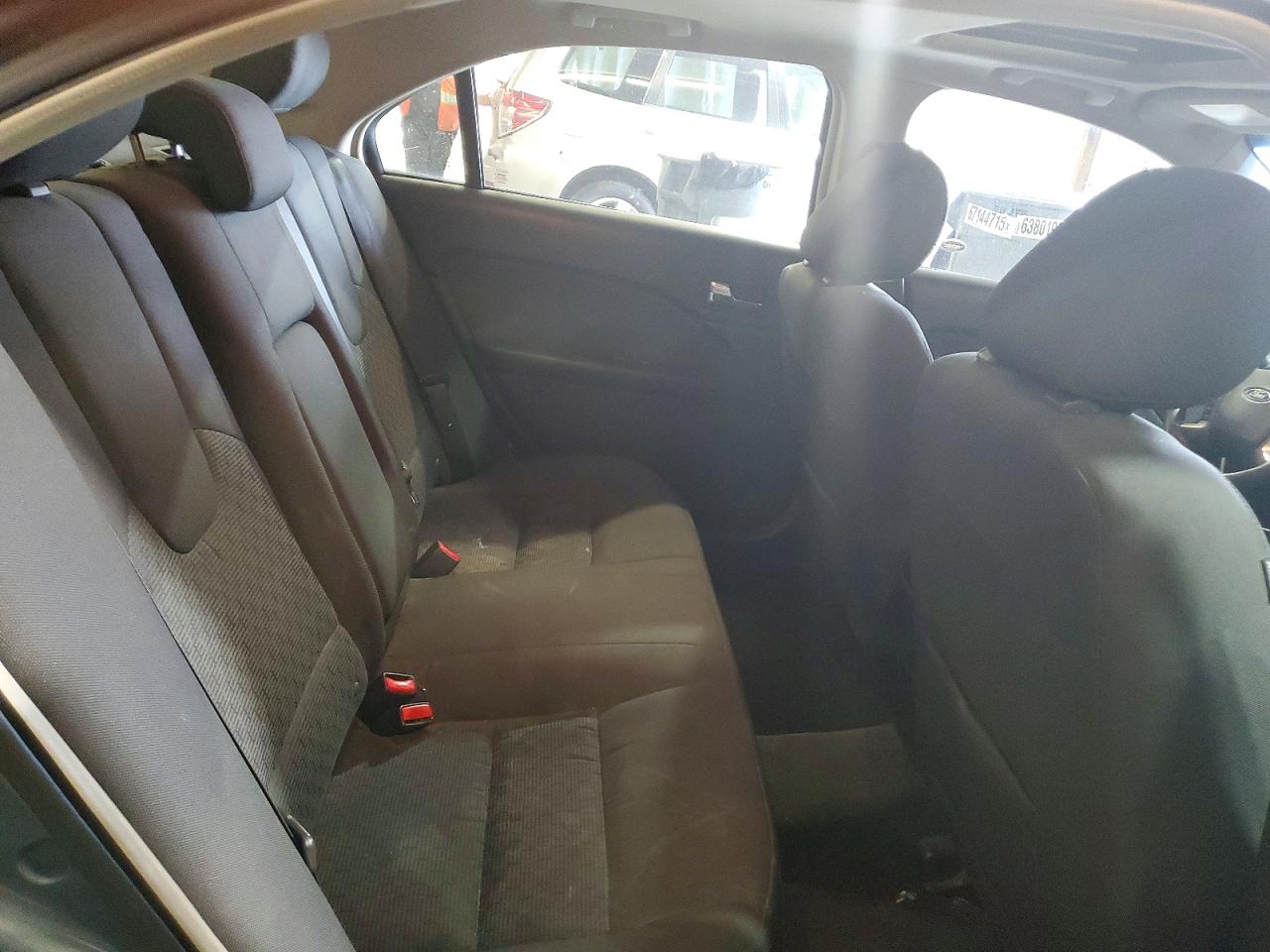 2011 FORD FUSION