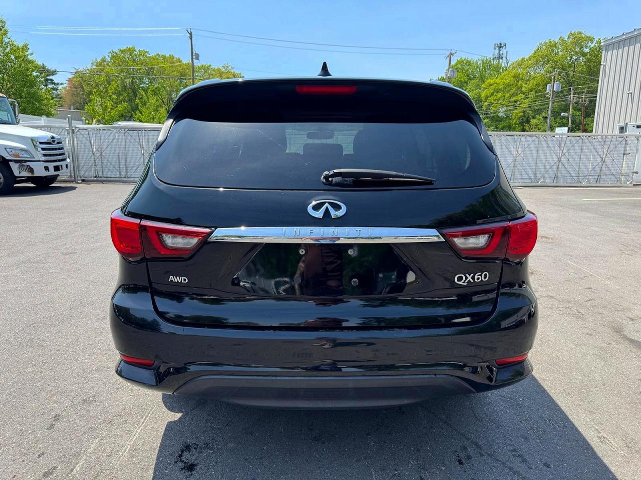 2019 INFINITI QX60 PURE