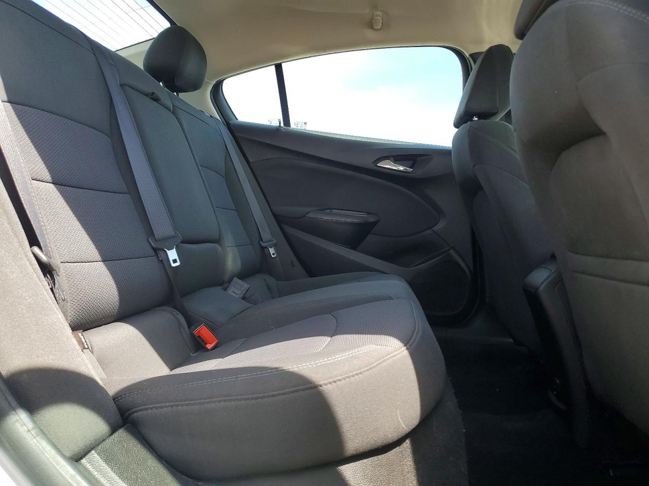 2018 CHEVROLET CRUZE