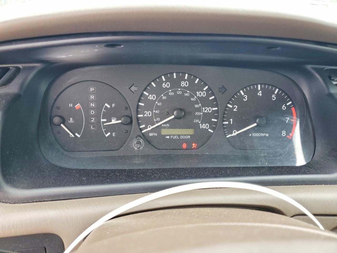 2001 TOYOTA CAMRY