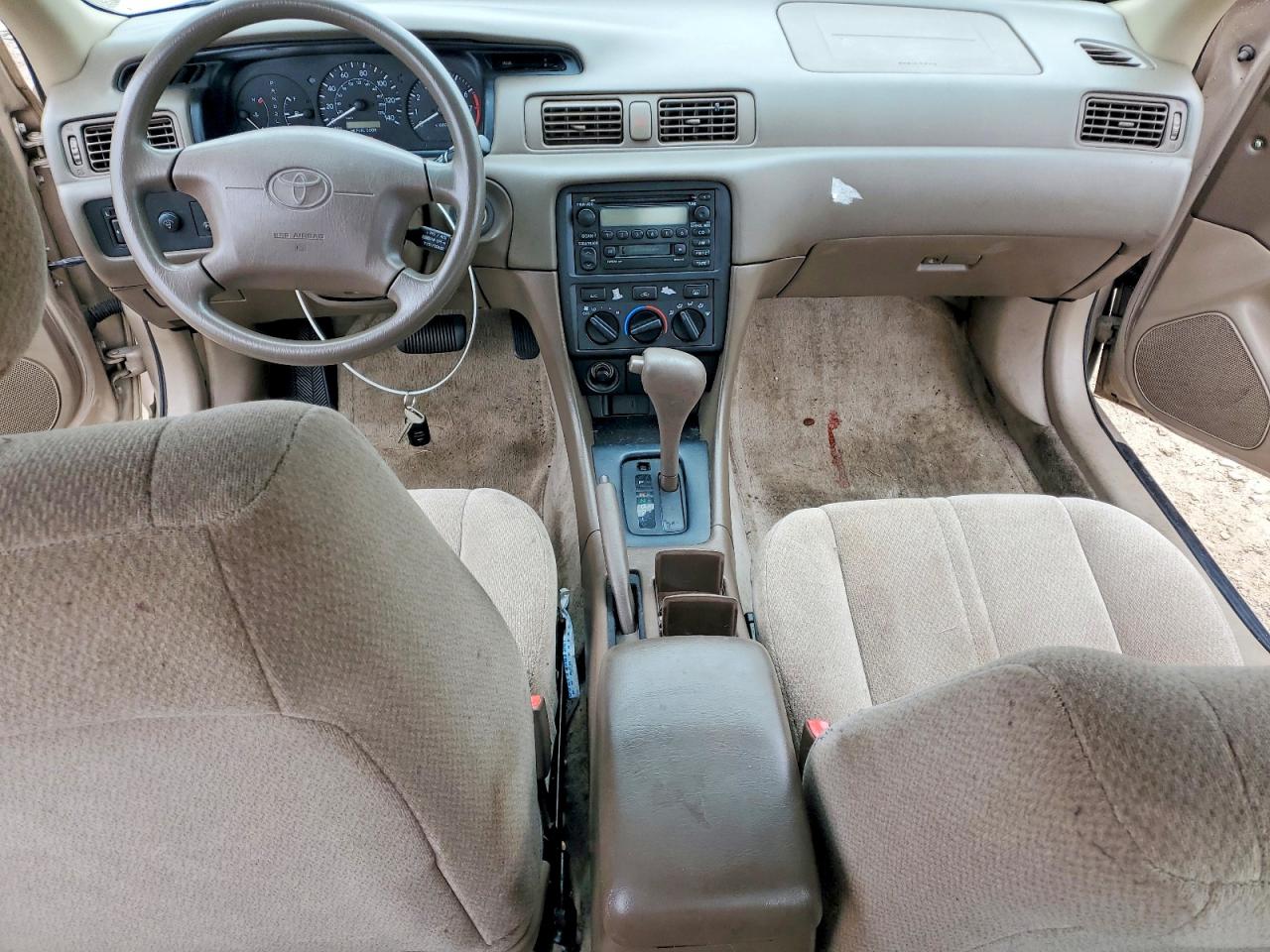 2001 TOYOTA CAMRY