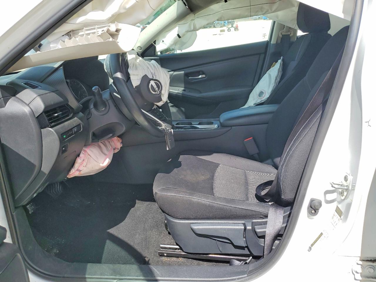 2024 NISSAN SENTRA