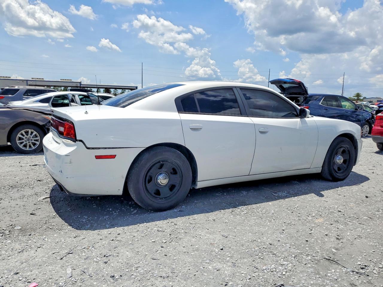 2013 DODGE CHARGER