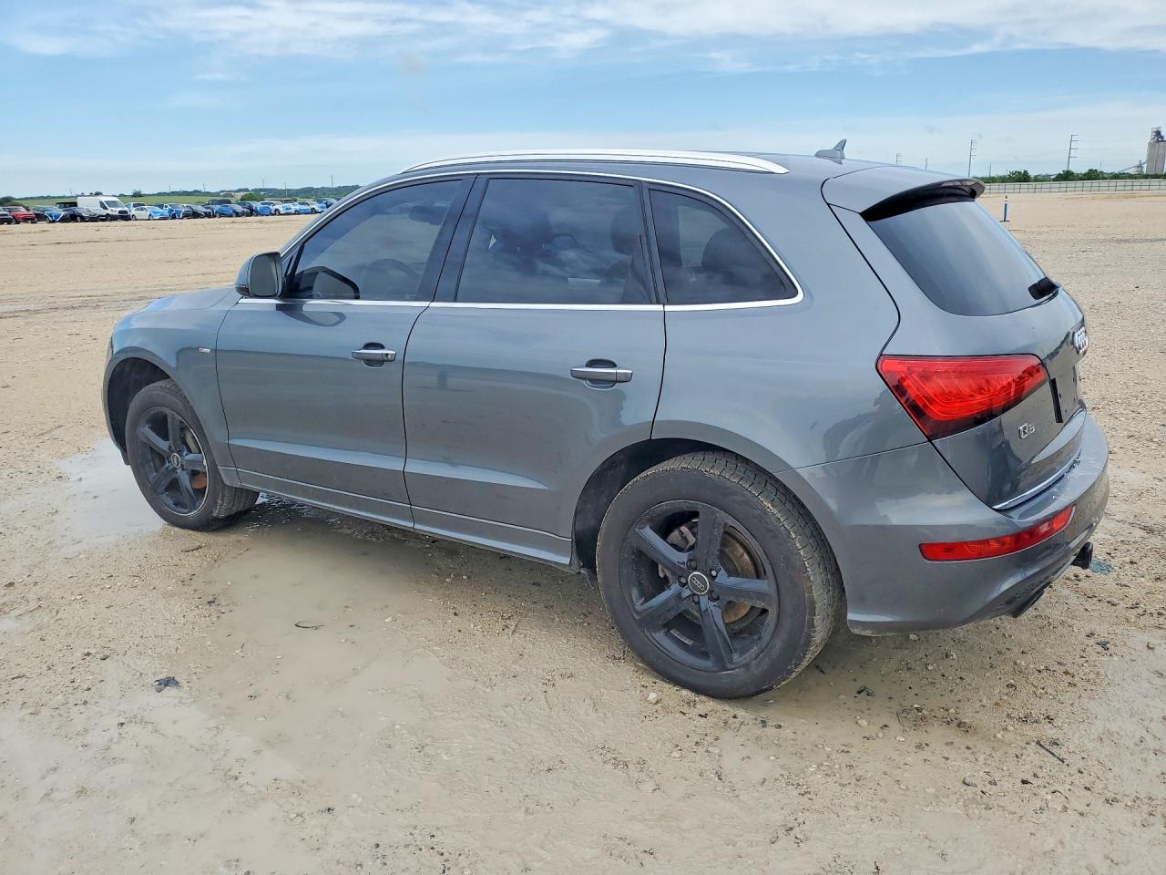 2017 AUDI Q5