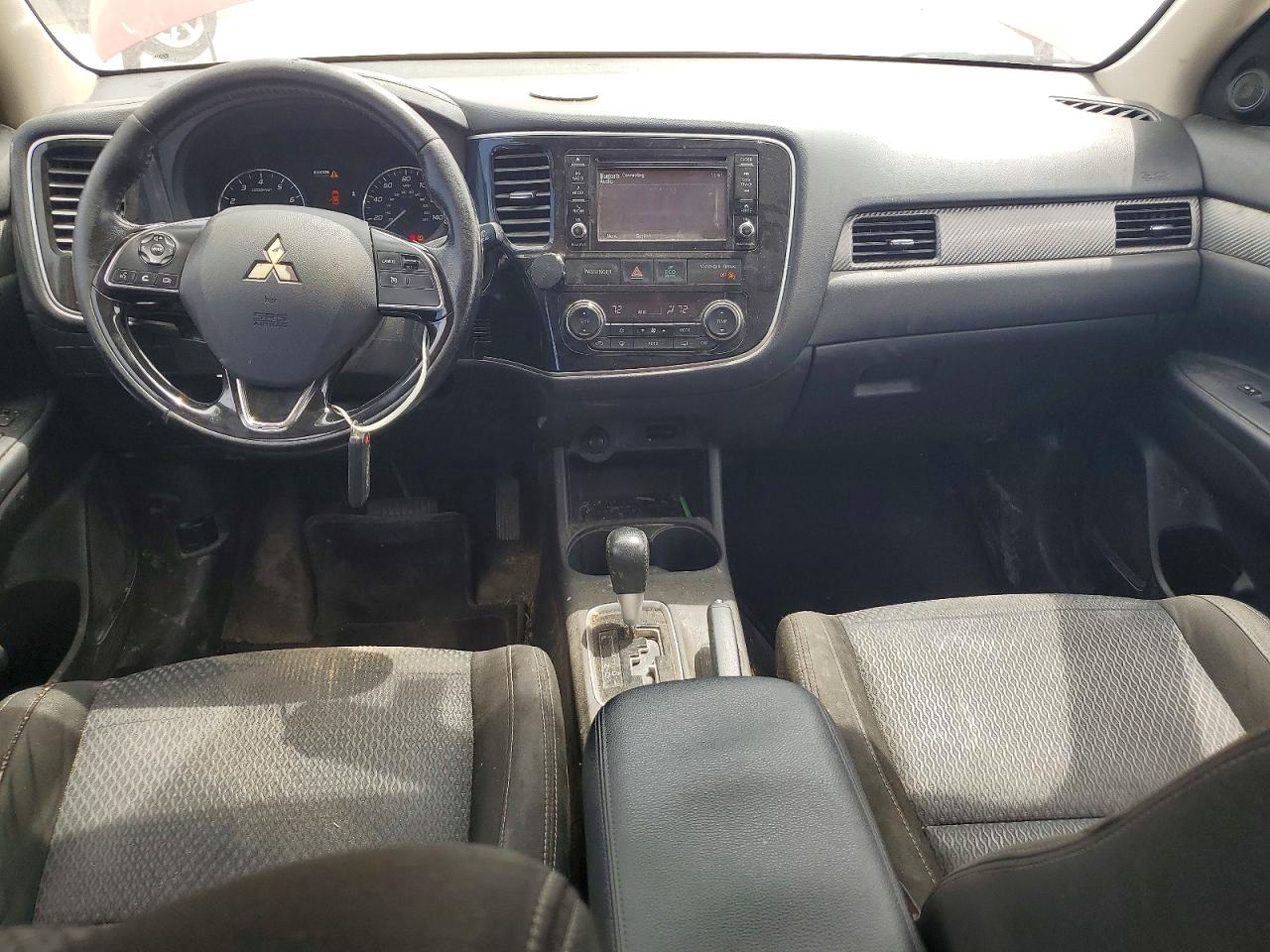 2016 MITSUBISHI OUTLANDER