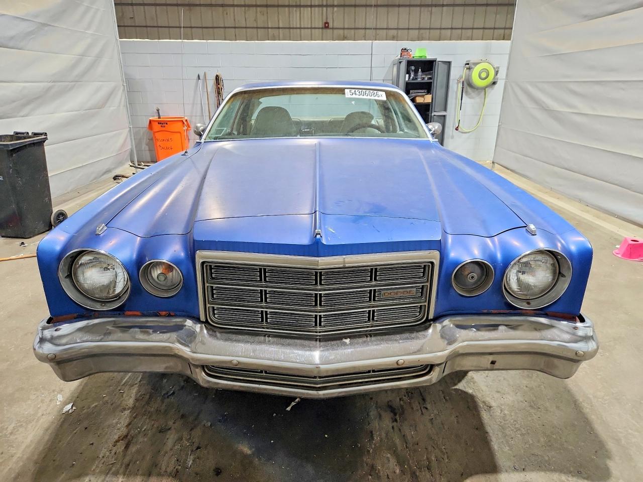 1976 DODGE CHARGER