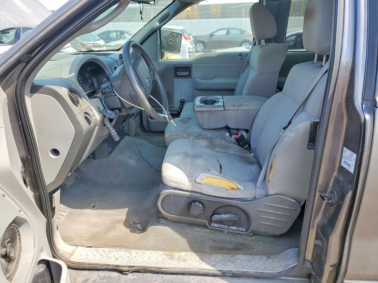 2004 FORD F150