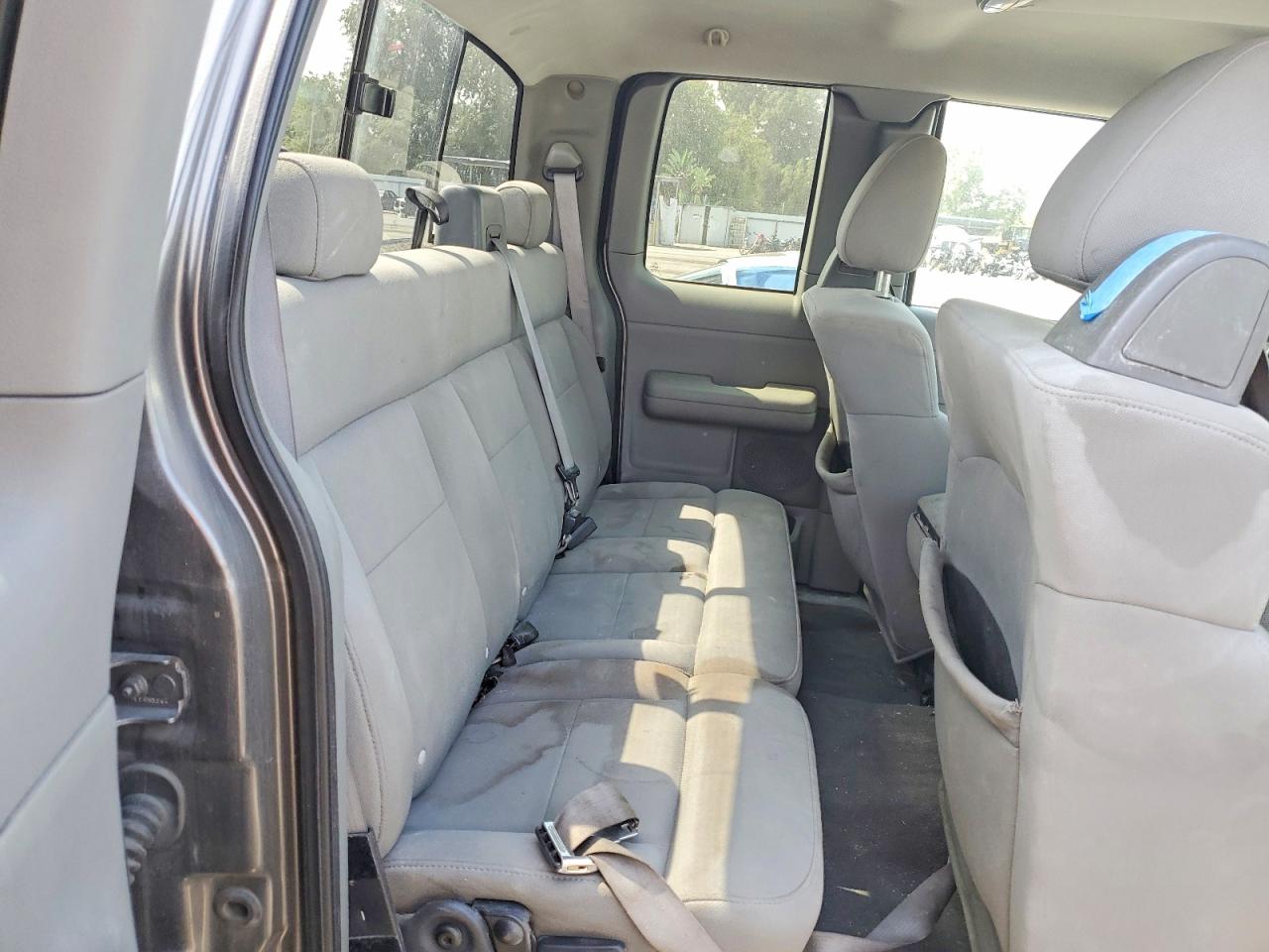 2004 FORD F150