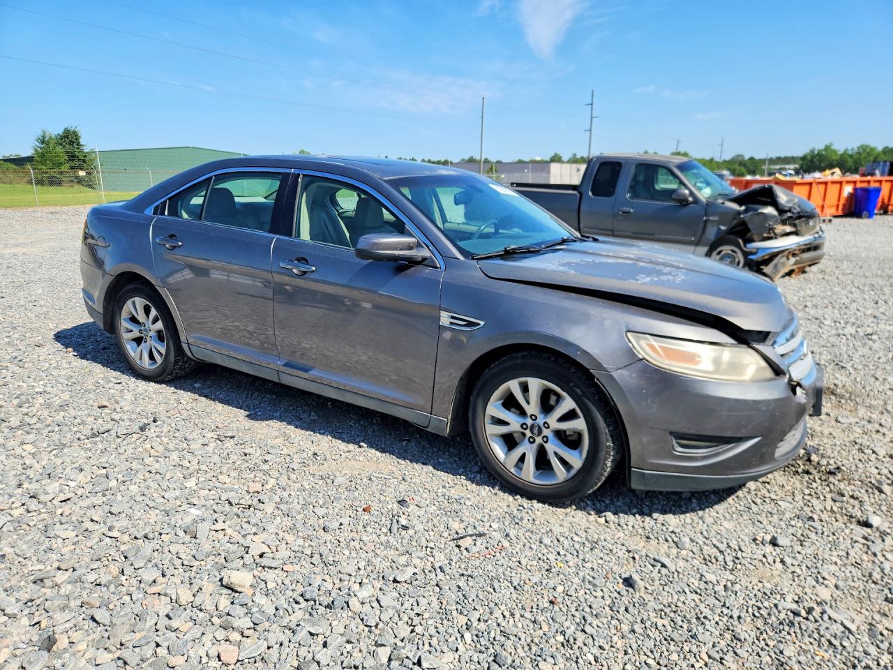 2011 FORD TAURUS