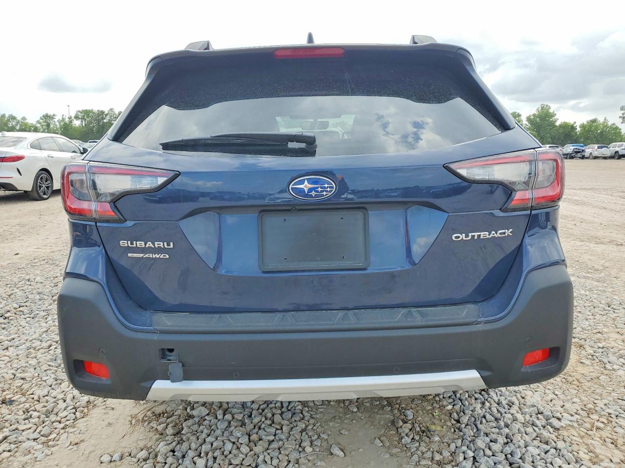2025 SUBARU OUTBACK