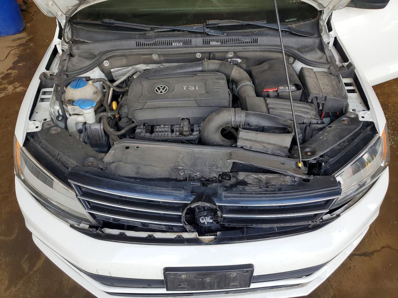 2016 VOLKSWAGEN JETTA