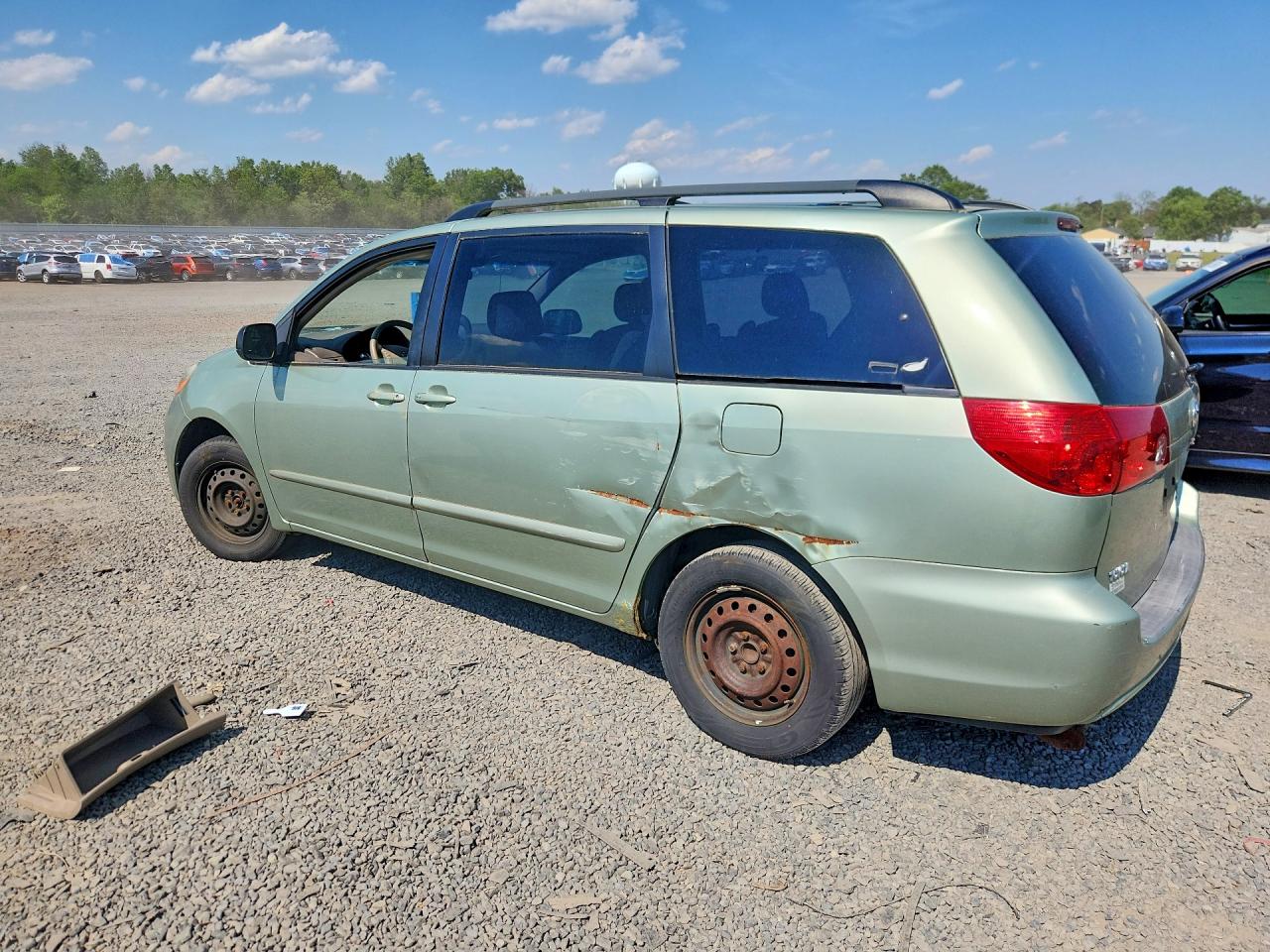 2007 TOYOTA SIENNA